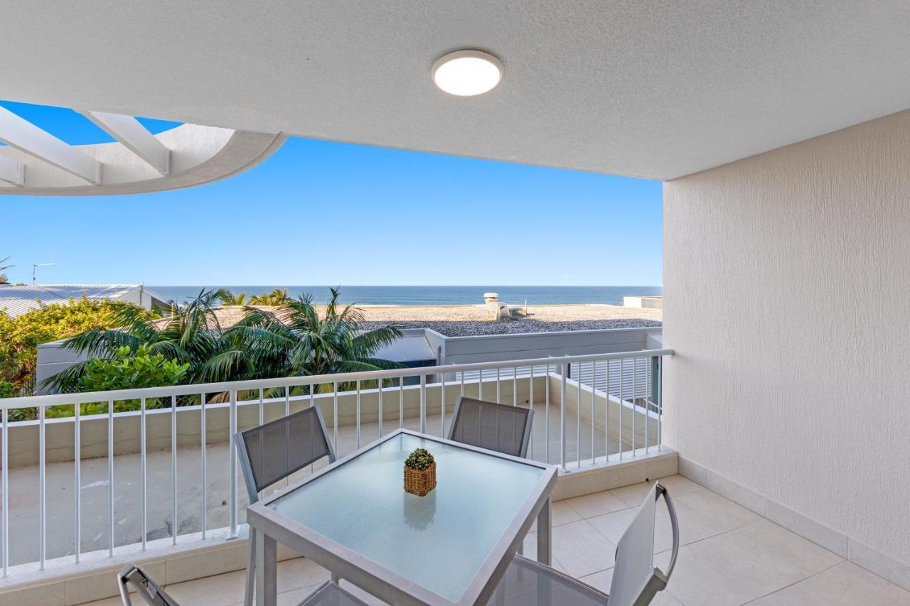 La Mer Sunshine Beachfront Exterior photo